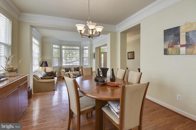 Building Photo - 6087 Piney Woods Ct