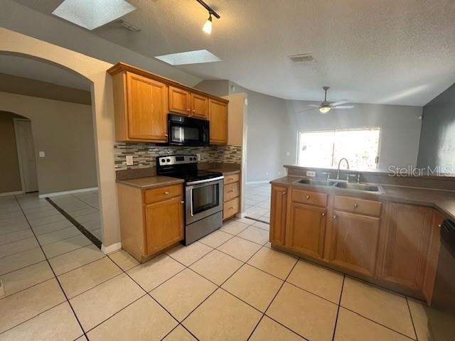 Foto del edificio - 202 Woodbury Pines Cir