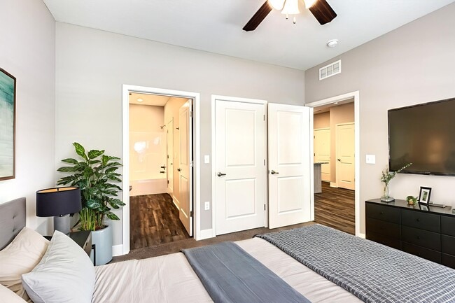 Foto del edificio - 5620 NE 80th Ter