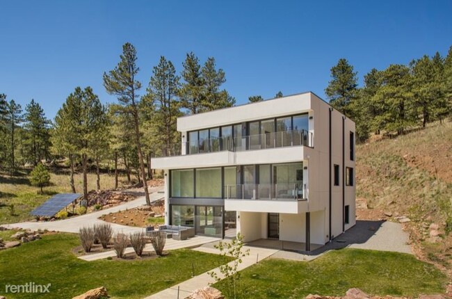 Foto del edificio - 6 br, 4.5 bath House - 228 Lion Point