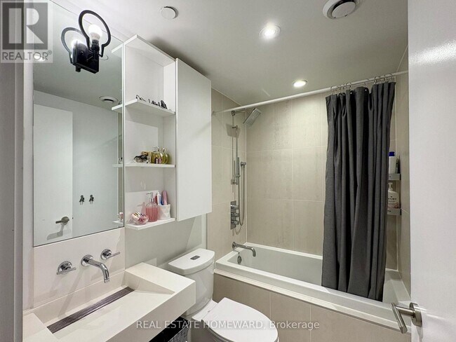 Photo du bâtiment - 5 St Joseph St