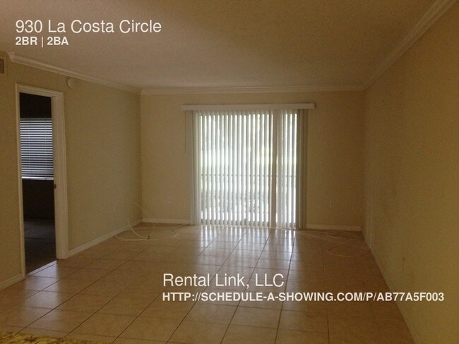 Building Photo - 930 La Costa Cir