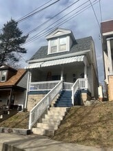 Building Photo - 305 Paur St
