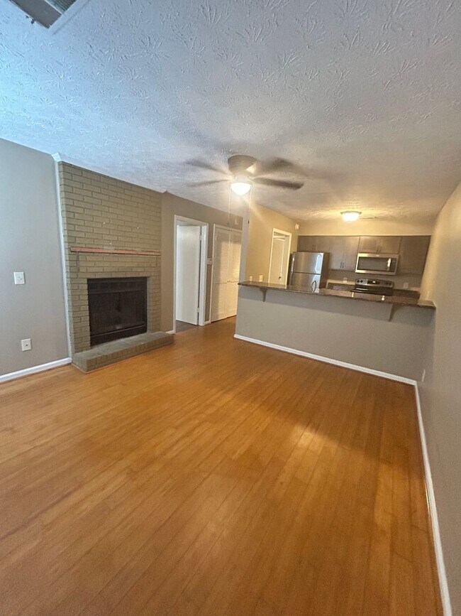 Foto del edificio - Tiger Inn East B11