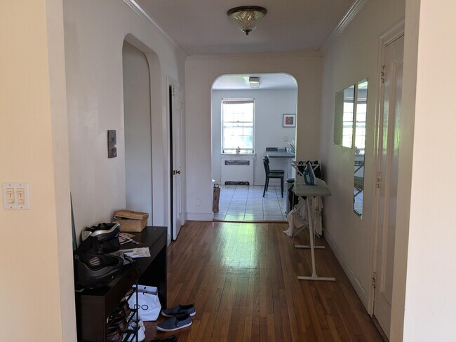 Foto del edificio - 1490 Beacon St