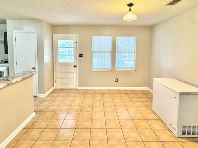 Foto del edificio - Affordable 3BR home in Southaven with grea...