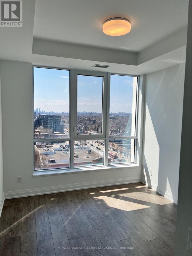 Photo du bâtiment - 286 Main St