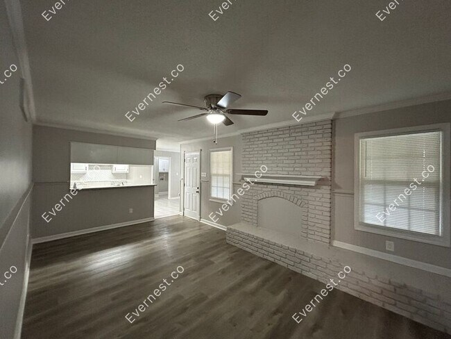 Building Photo - 3125 Walpole Ave