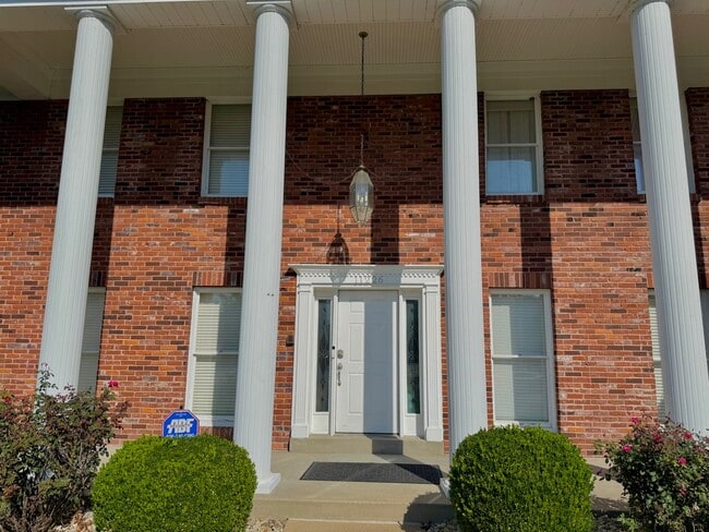 Building Photo - 11227 Pointe Ct