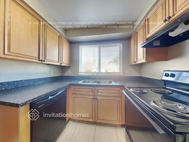 Foto del edificio - 3208 Saddlebrook Ave