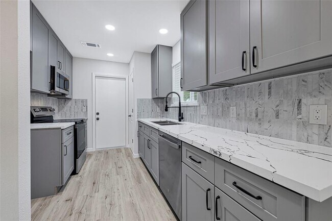 Foto del edificio - 23818 Lestergate Dr