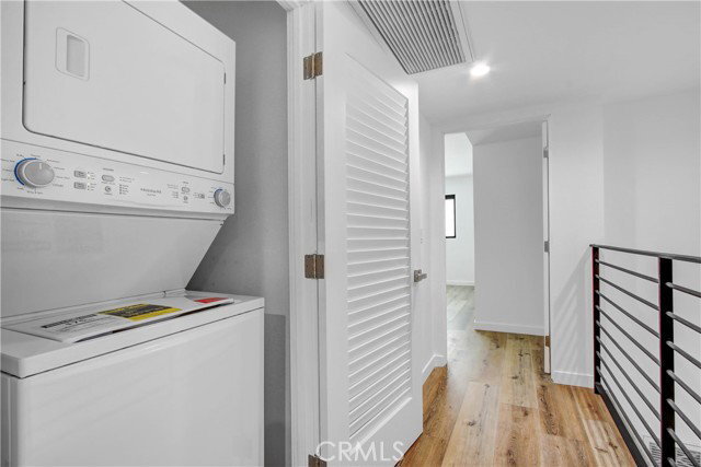 Foto del edificio - 4409 Saugus Ave
