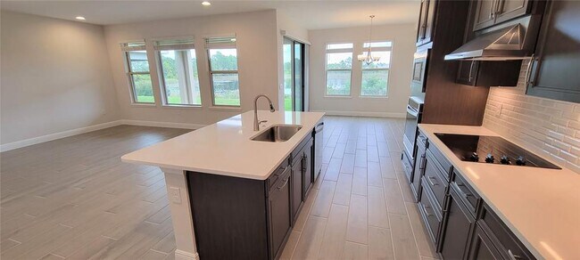 Foto del edificio - 9753 Lost Creek Dr