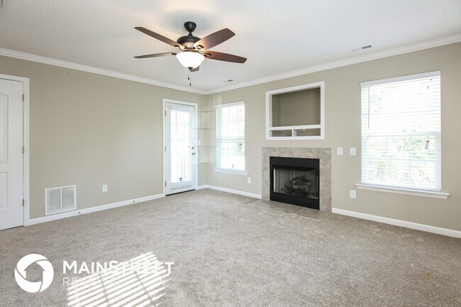 Building Photo - 2575 Bluebird Ln NW