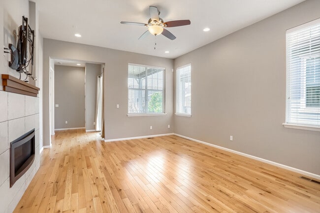 Building Photo - 15416 W 49th Dr