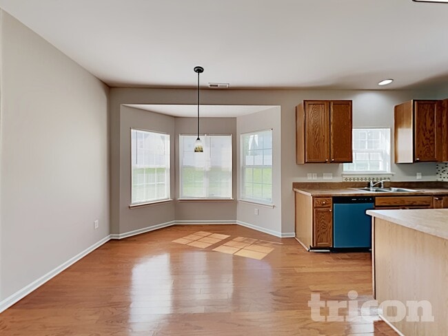 Foto del edificio - 1510 Peachcroft Rd