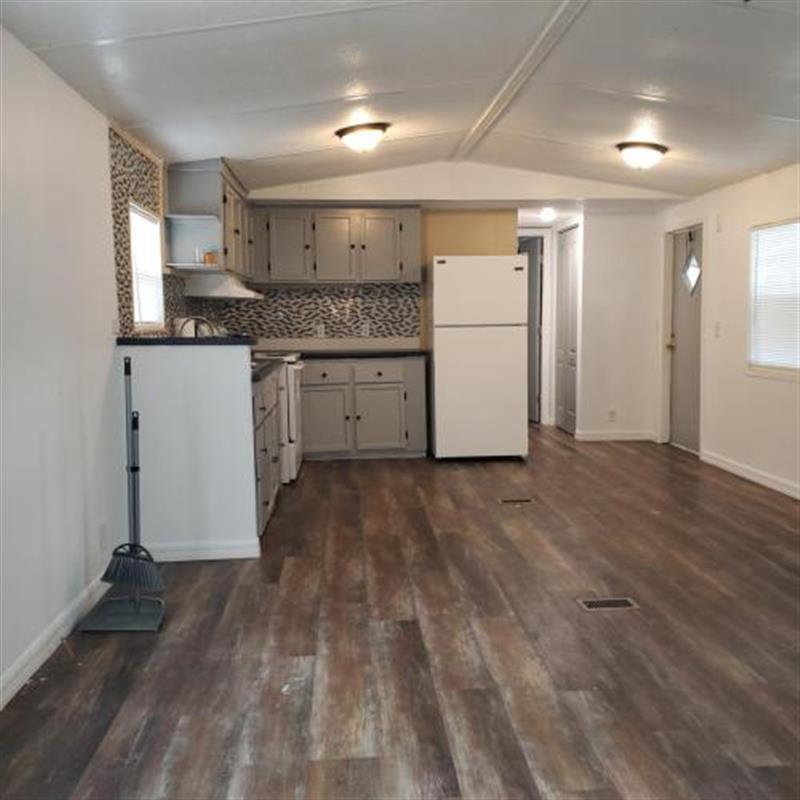 Primary Photo - Seffner Homes