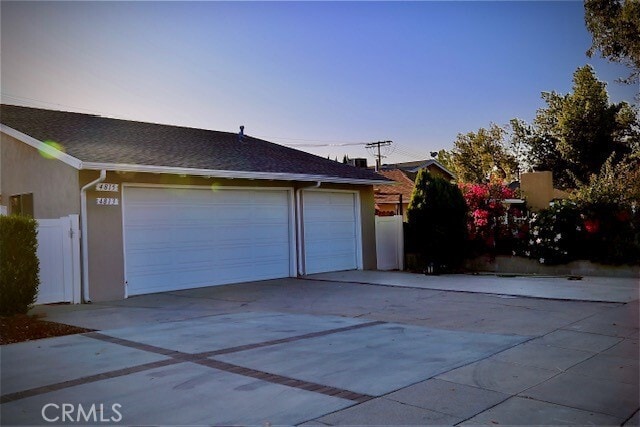 Building Photo - 4813 Topanga Canyon Blvd