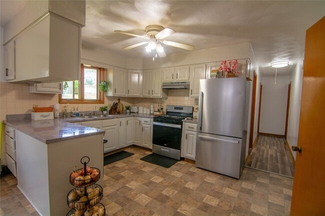 Building Photo - 409 Milan Ave