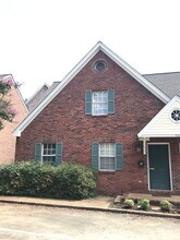 Building Photo - 503 S Montgomery St