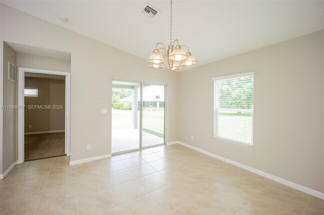 Foto del edificio - 154 NW Curtis St