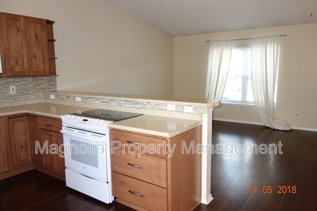 Foto del edificio - 5910 Bourke Dr