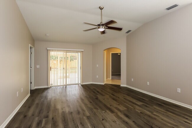 Foto del edificio - 10806 Windbury Way