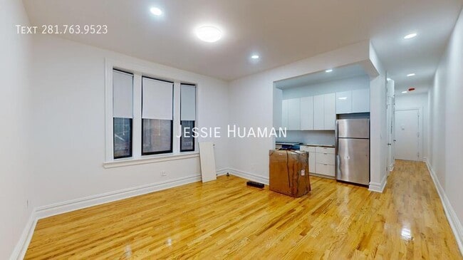 Photo - 160 Wadsworth Ave Apartment