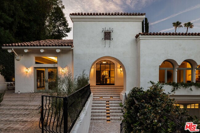Foto del edificio - 17647 Belinda St