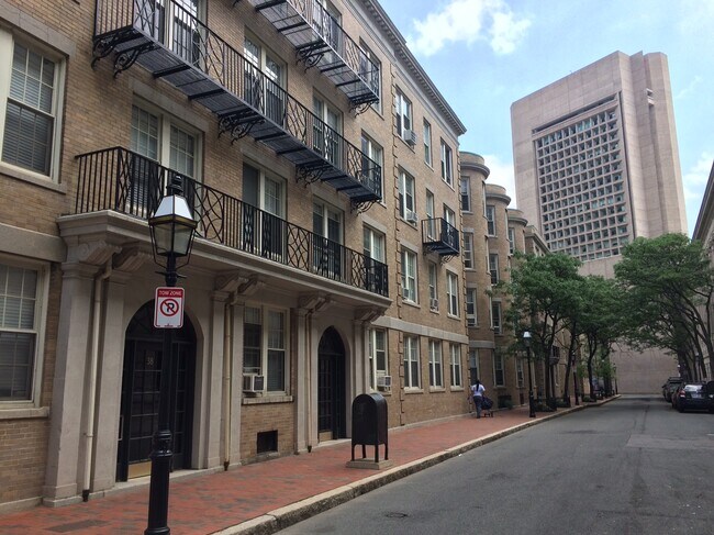 Foto del edificio - 52 Clearway St