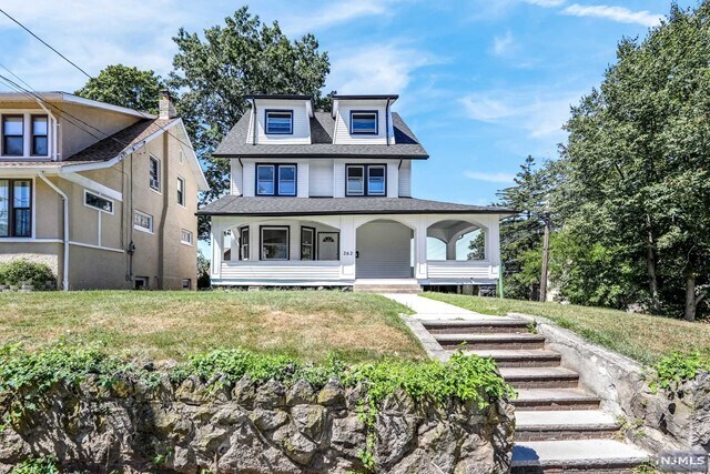 Primary Photo - 262 Summit Ave