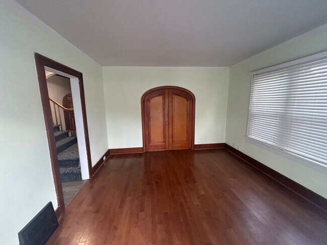 Foto del edificio - Charming 4BR House in Steubenville