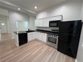 Building Photo - 3820 John Ave