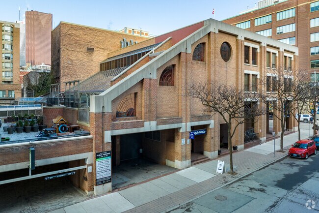 Building Photo - Lofts on Frederick