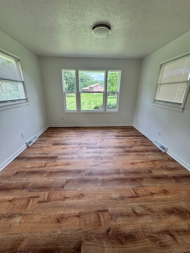 Foto del edificio - 16765 Valley Forge Ln