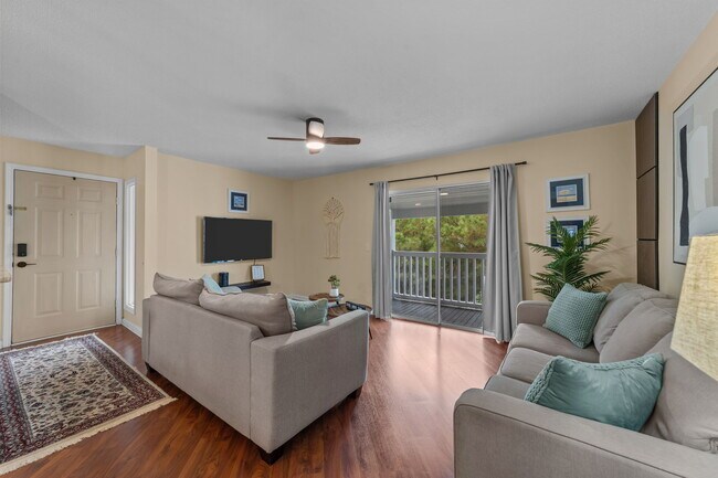 Foto del edificio - 1356 Glenns Bay Rd