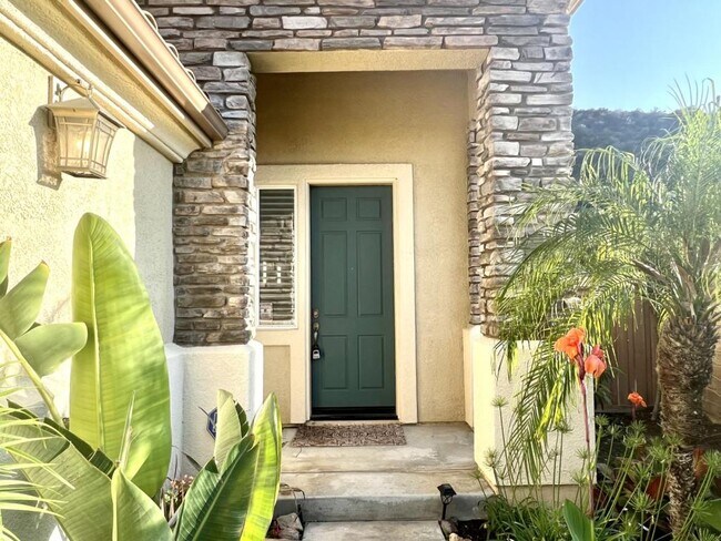 Building Photo - 17870 Wren Dr