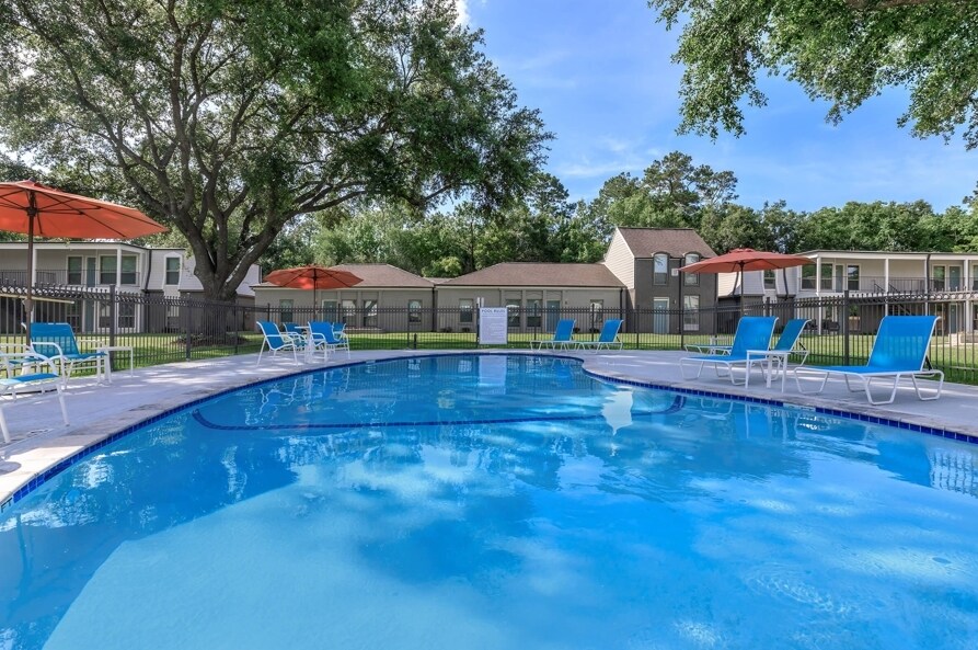 Hollister Apartments Apartments in Dickinson, TX