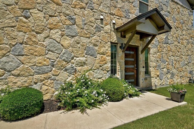 Building Photo - 1608 Airedale Rd