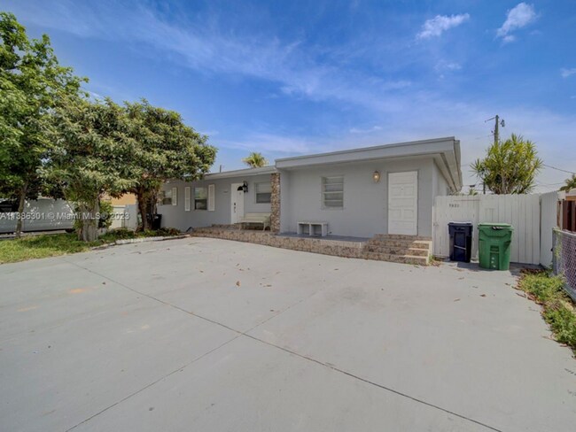 Foto del edificio - 7622 SW 21st St