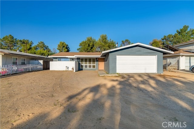 Foto del edificio - 14147 Arrowhead Dr