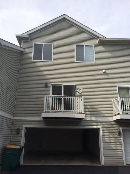 Building Photo - 1616 Fieldstone Drive N, Shorewood, IL, 60404