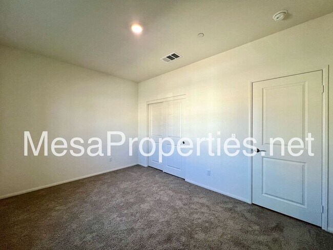 Building Photo - 13143 Sierra Blanca Wy