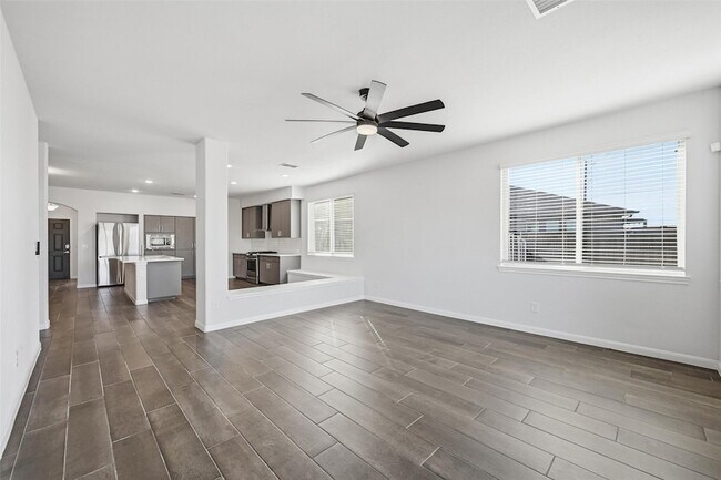 Foto del edificio - 804 Saratoga Rd