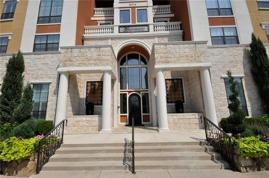 Foto principal - 8616 Turtle Creek Blvd