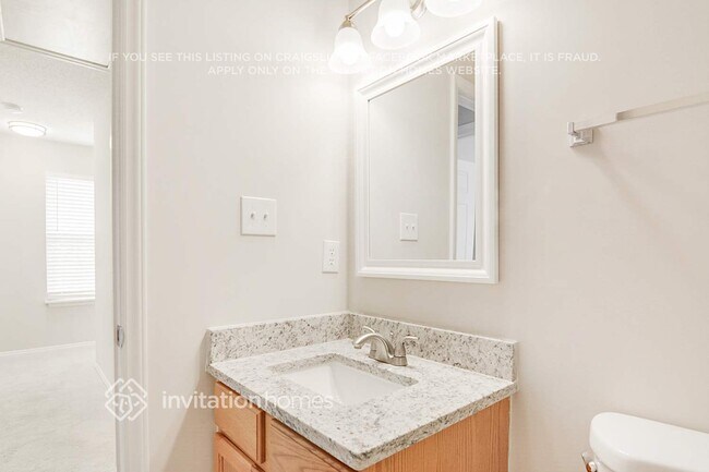 Foto del edificio - 6317 Saybrooke Dr