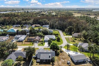 Building Photo - 11210 Rabun Gap Dr