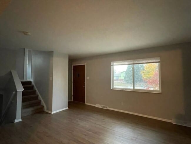 Photo - Green Mountain Trip-level House