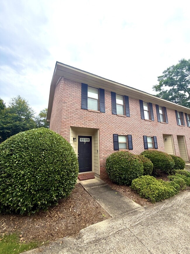 Photo - 111 S Ross St Townhome