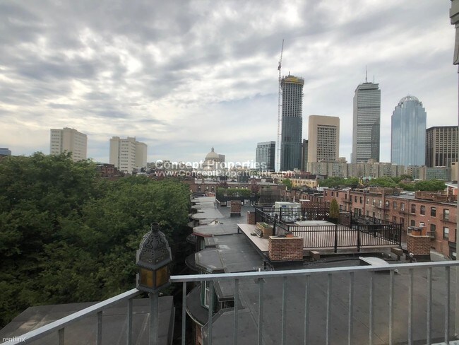 Building Photo - 2 br, 1 bath  - 557 Columbus Ave Apt 501M